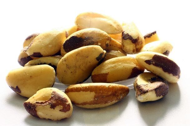 Brasilianische Nuss nach Macht